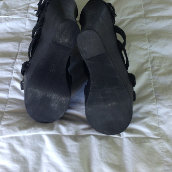 MIA MLE limited edition shoes - Picture 4 of 4